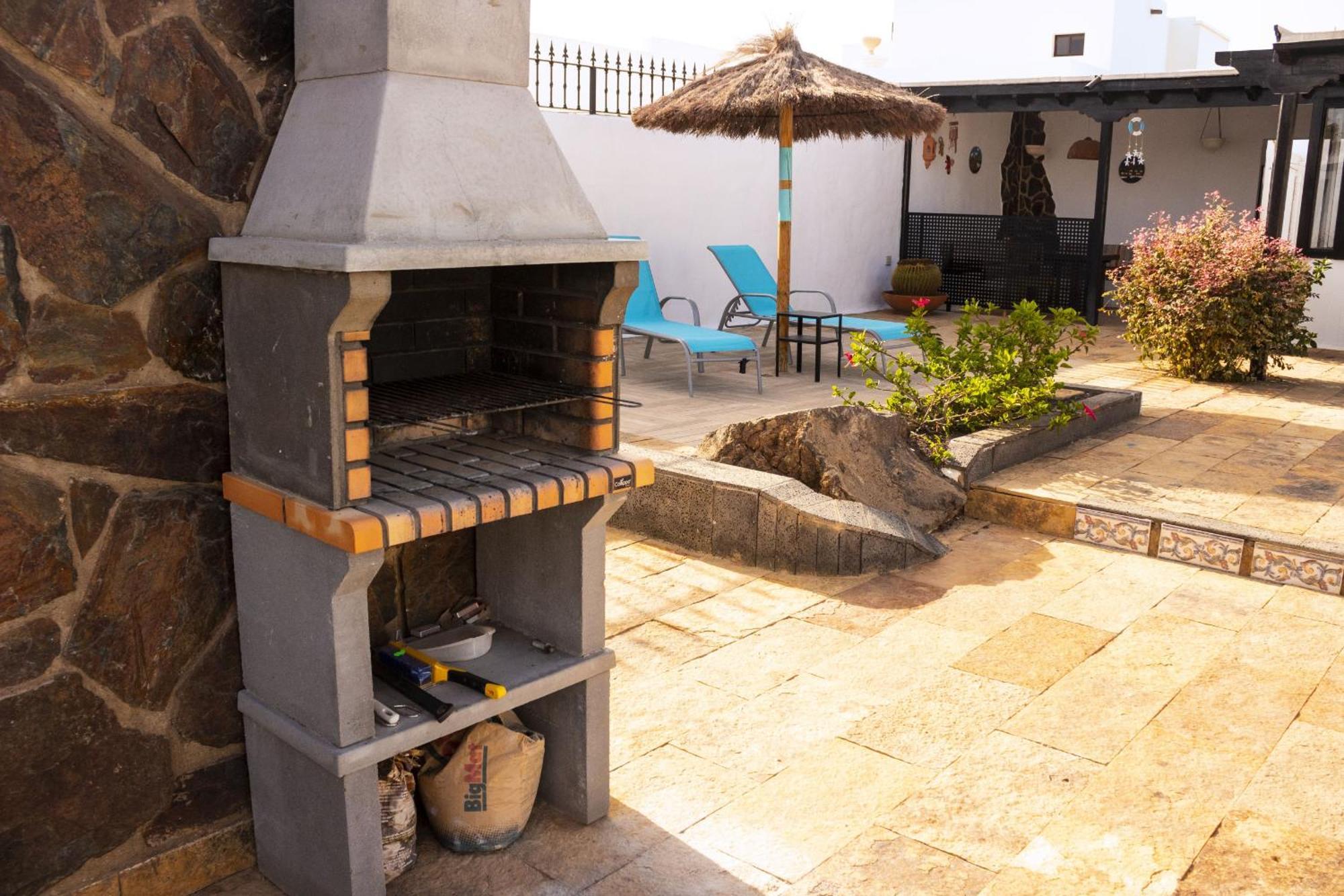 Luxury Villa Alfred Puerto del Carmen  Exterior photo